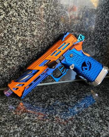 Afbeelding 2 van Build your hi capa!