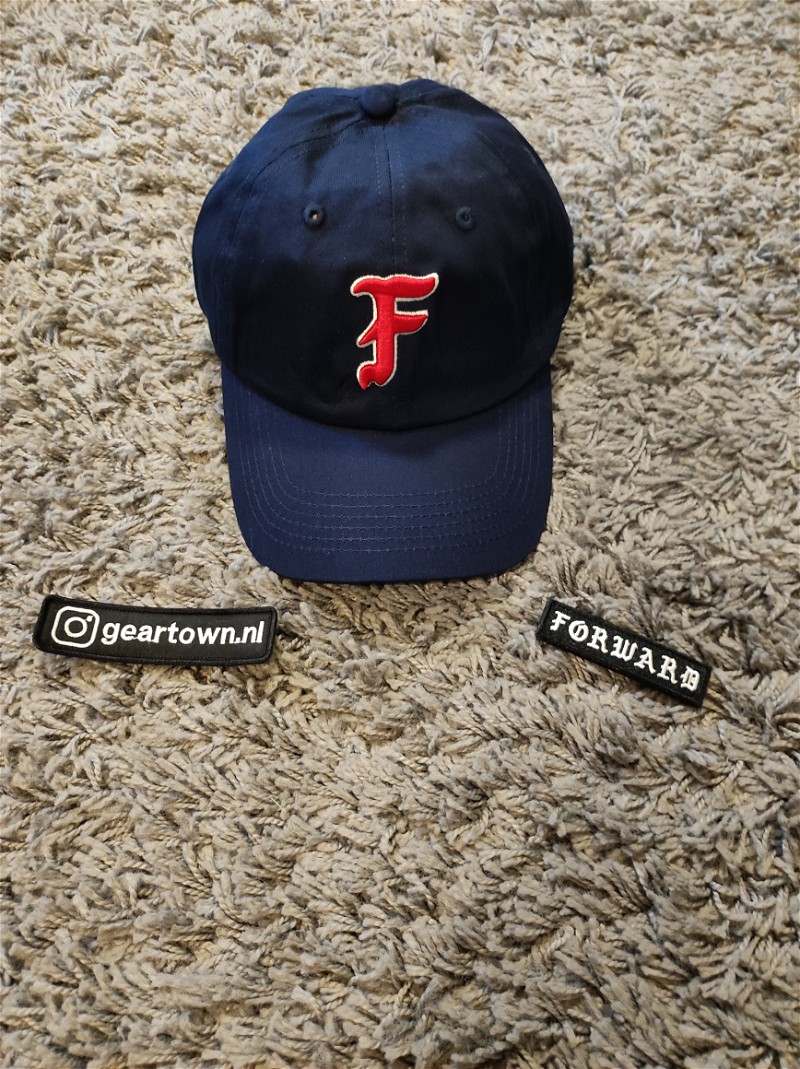 Image 1 pour Forward Observations Group boston dad hat