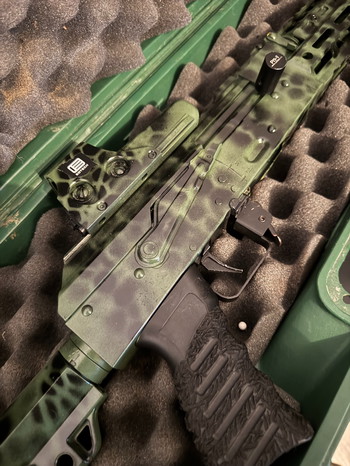 Image 3 for AK74 LCT camo maison avec accessoires et batteries Li Po