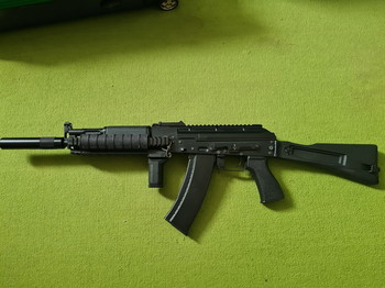 Afbeelding 3 van Cyma AK + RK1 Grip + 5 Mid Cap + 1 High Cap