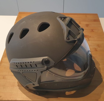 Image 3 pour WARQ helm in prima staat grijs , olive