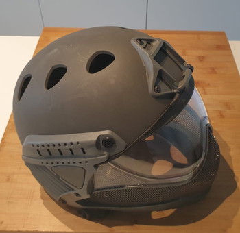Bild 4 für WARQ helm in prima staat grijs , olive