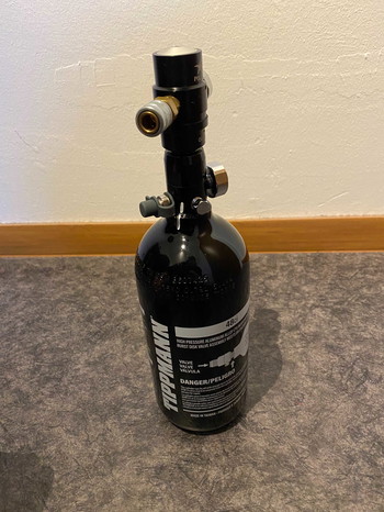 Image 3 pour HPA set: Tank 0,8 + 10 liter, polarstar regulator, polarstar slang, hpa vulstation