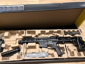 Afbeelding 2 van EMG CYMA CGS Daniel Defense DDM4 PDW GBBR - Black