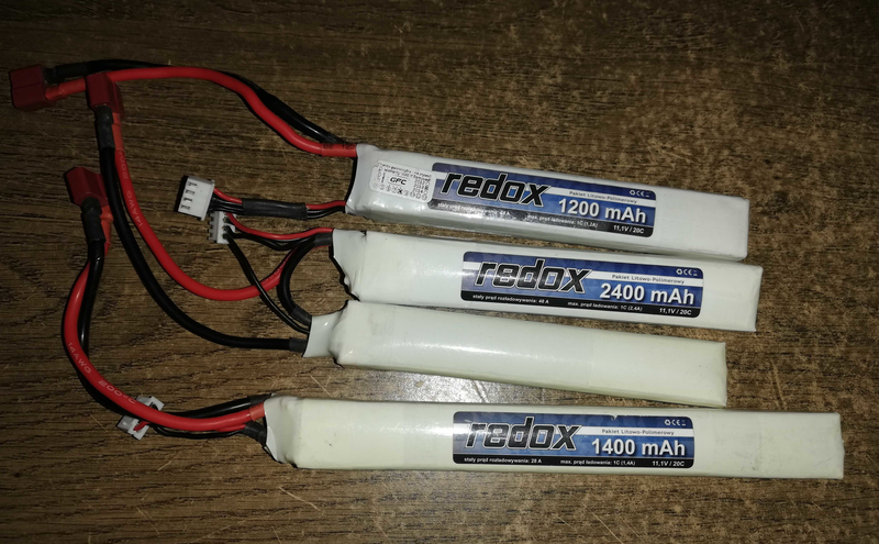 Afbeelding 1 van 3x 11.1V lipo