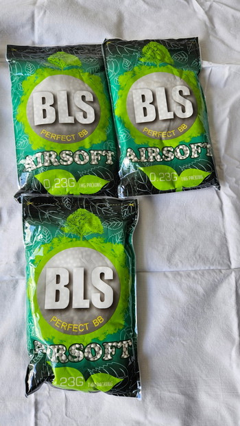 Afbeelding 4 van BLS Bio BB's 0,32g tot 0,23g, mag weg in bulk