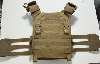 Image for Warrior Assault Systems Recon Plate Carrier SAPI - COYOTE