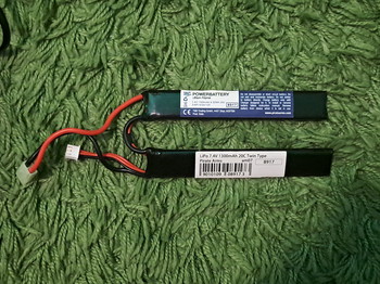 Image 3 for Cyma 612 replic with scope better akumlator charger and a vertical grip