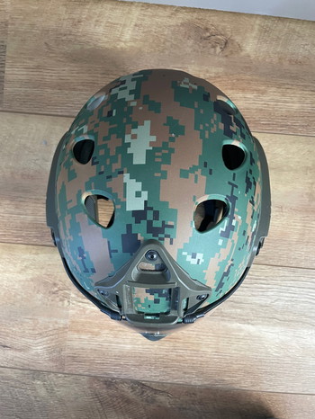 Imagen 2 de Warq helm