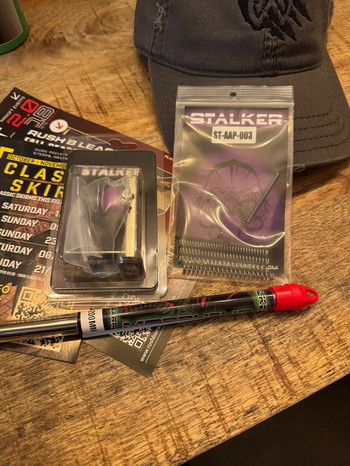 Afbeelding 6 van AAP01 Stalker hopup set. Maple Leaf barrel.