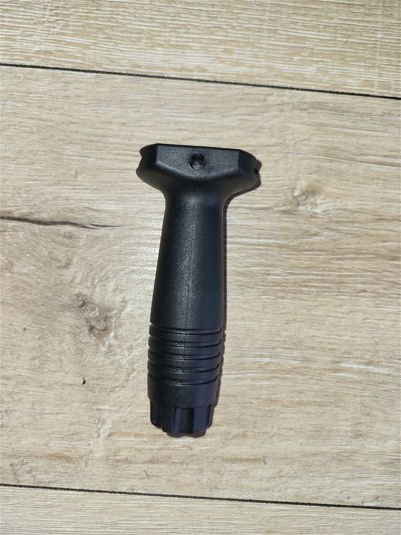 Image 1 for 2 X vertical grip