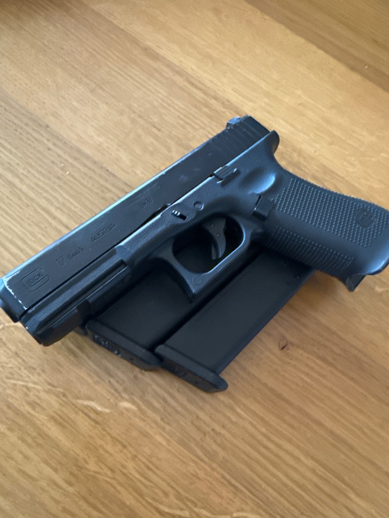 Image 1 for Umarex Glock 17 gen 5