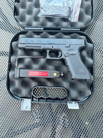 Afbeelding 2 van GLOCK 34 GEN4 DELUXE EDITION | CO2 | UMAREX