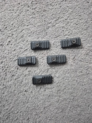 Imagen 3 de Strike Industries Mlok Rail Covers (5)