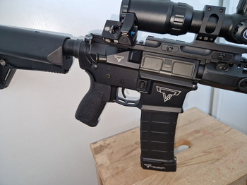 Imagen 3 de M4E1 AR15 TR-1  TTI (TARAN TACTICAL INNOVATIONS) M-LOK EMG 400FPS