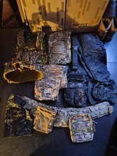 Image for Tekoop  dieverse broekken en meer