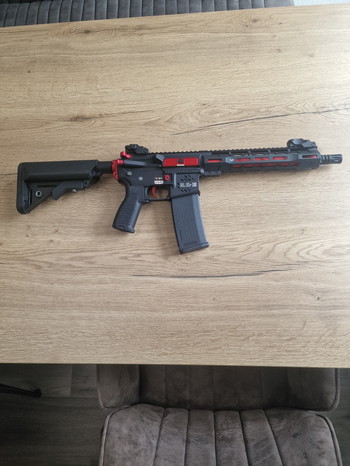 Bild 3 für Specna Arms SA-E39 EDGE Carbine - Red Edition