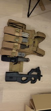 Image pour P90 + platendrager (in zijn geheel te kopen)