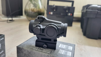 Afbeelding 2 van price drop: RED DOT vector optics zgan