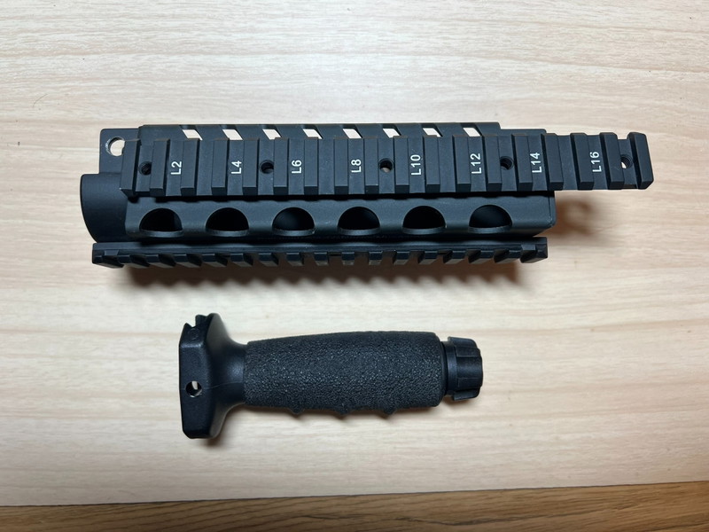 Imagen 1 de G&G MP5 Handguard + Grip