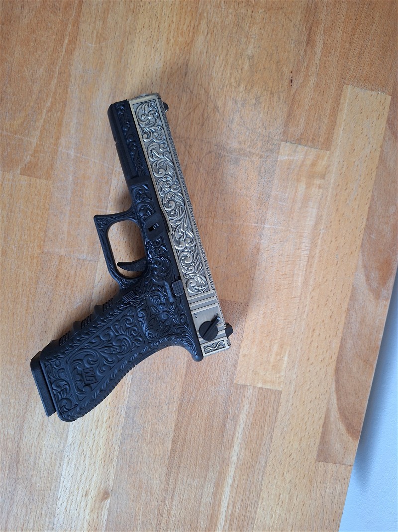 Image 1 for Geupgrade glock 18c etched
