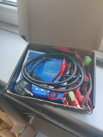 Image 2 pour Imax B6AC charger