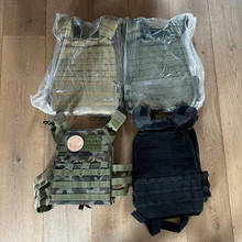 Image for 4 Vests