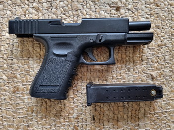 Image 3 pour Glock 19 van KWA