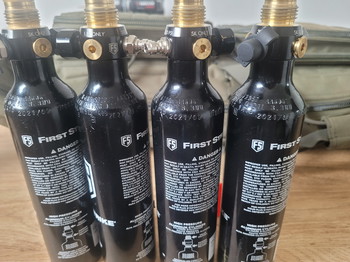Imagen 2 de First strike flessen per fles