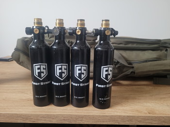 Imagen 3 de First strike flessen per fles