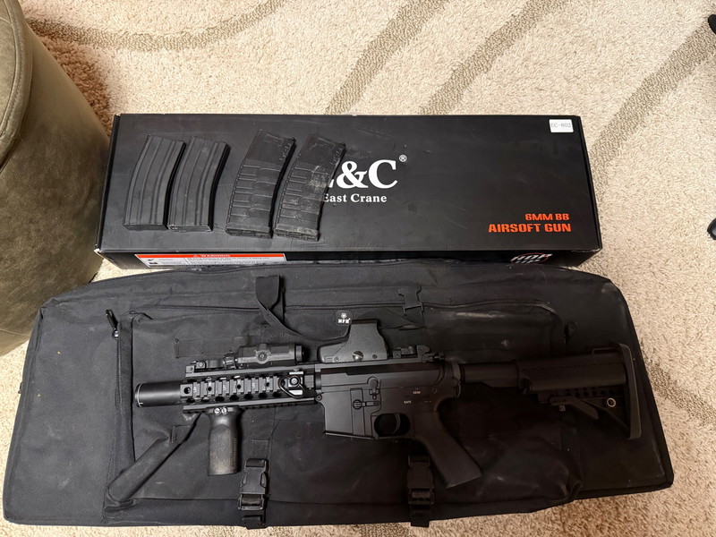 Afbeelding 1 van E&C M4 SOPMOD SD -GEN.4- (EFCS, MOSFET, SHORT STROKED, AMBIDEX, SPEED TRIGGER, PRO HOPUP) AEG MIT METALLGEARBOX & BURST MODUS 0,5 J.
