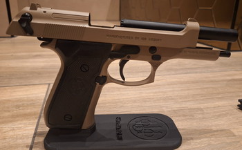 Image 3 for ICS BLE-M9 Gas Blowback Pistol Tan