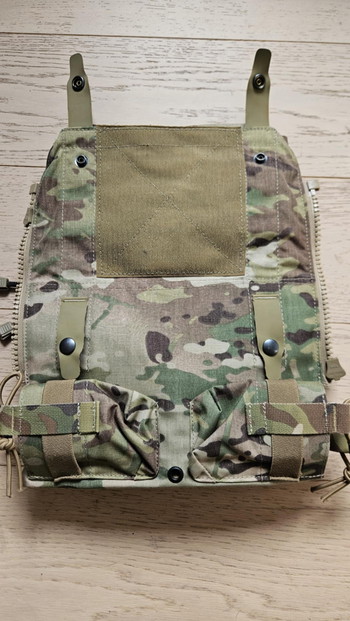 Imagen 2 de Shekkin gears pouch zip on panel 2.0