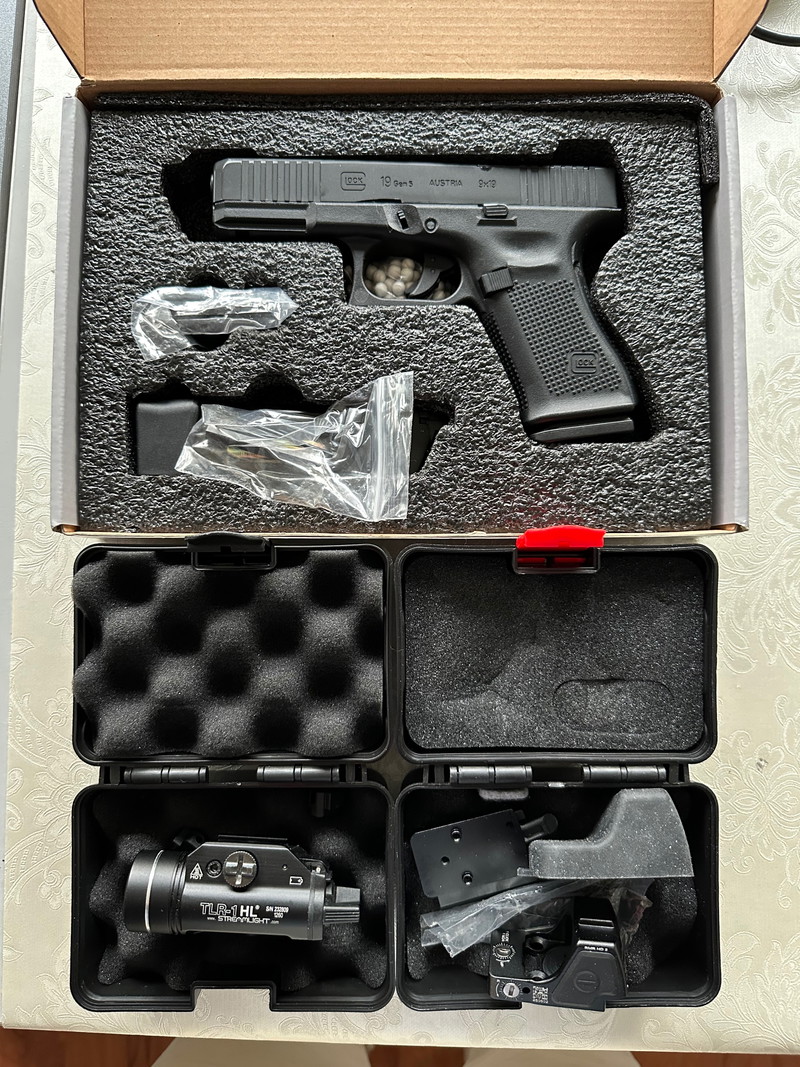 Imagen 1 de Src Glock 19 MOS Gen5 GBB/CO2 with equipments