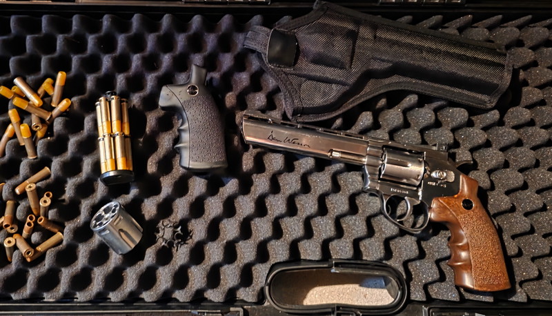 Imagen 1 de Dan Wesson 6