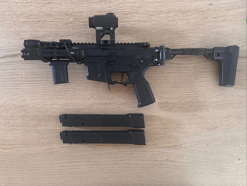 Afbeelding 1 van G&G arp9 limited Edition met bijhorende accessoires