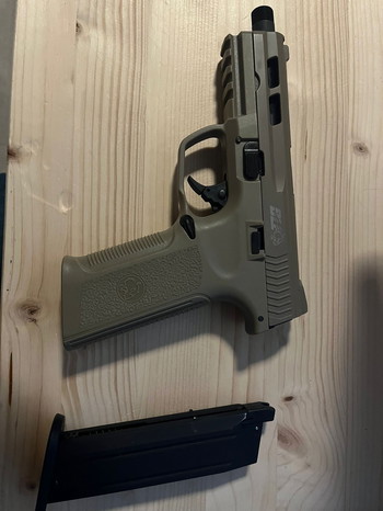 Afbeelding 2 van ICS XAE pistol