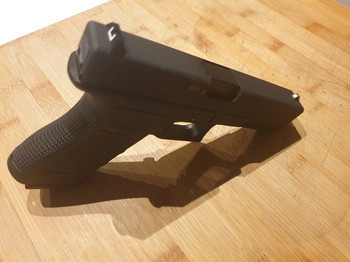 Afbeelding 4 van glock 17 met 1 mag