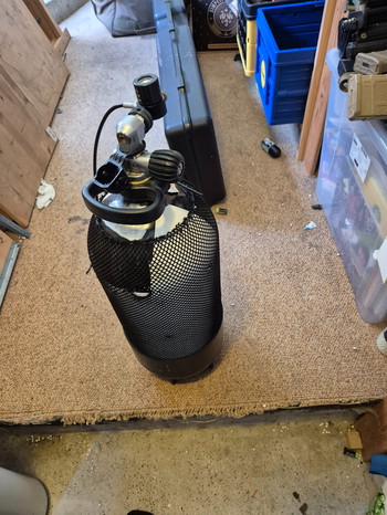 Bild 2 für bommetje net gekeurd met vul station 12 liter 230bar.