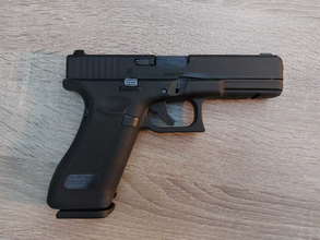 Afbeelding van Umarex GLOCK 17 GEN 5 - Goed als nieuw + eventuele extra's