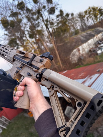 Afbeelding 4 van G&G CM16 LMG - TAN | MACHINE GUN AEG