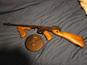 Afbeelding van Cybergun Thompson m1928 met trommel (no shipping)