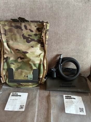 Image 2 pour Ferro concepts Back Panel Water + Ferro x Hydrapak 1.8L Reservoir