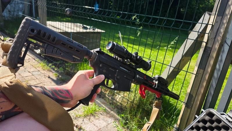 Image 1 for Mtw wolverine met koffer en sling en scope en hpa