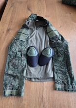 Afbeelding van Broek en shirt digital camo