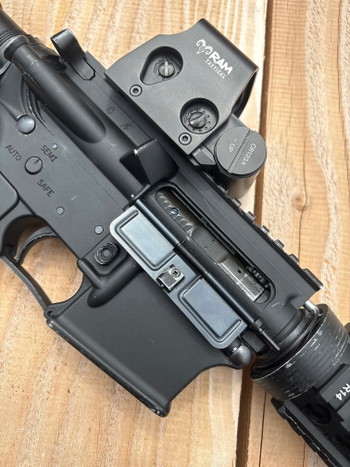 Image 2 for KJW M4 GBB incl 2 gloednieuwe mags