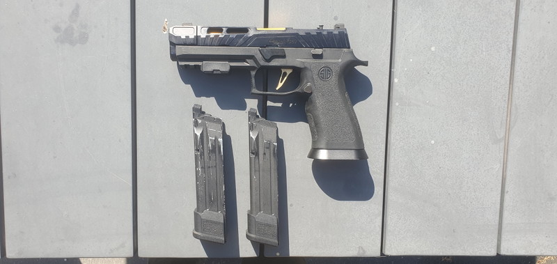Image 1 for Customworks Spectre Comp Build