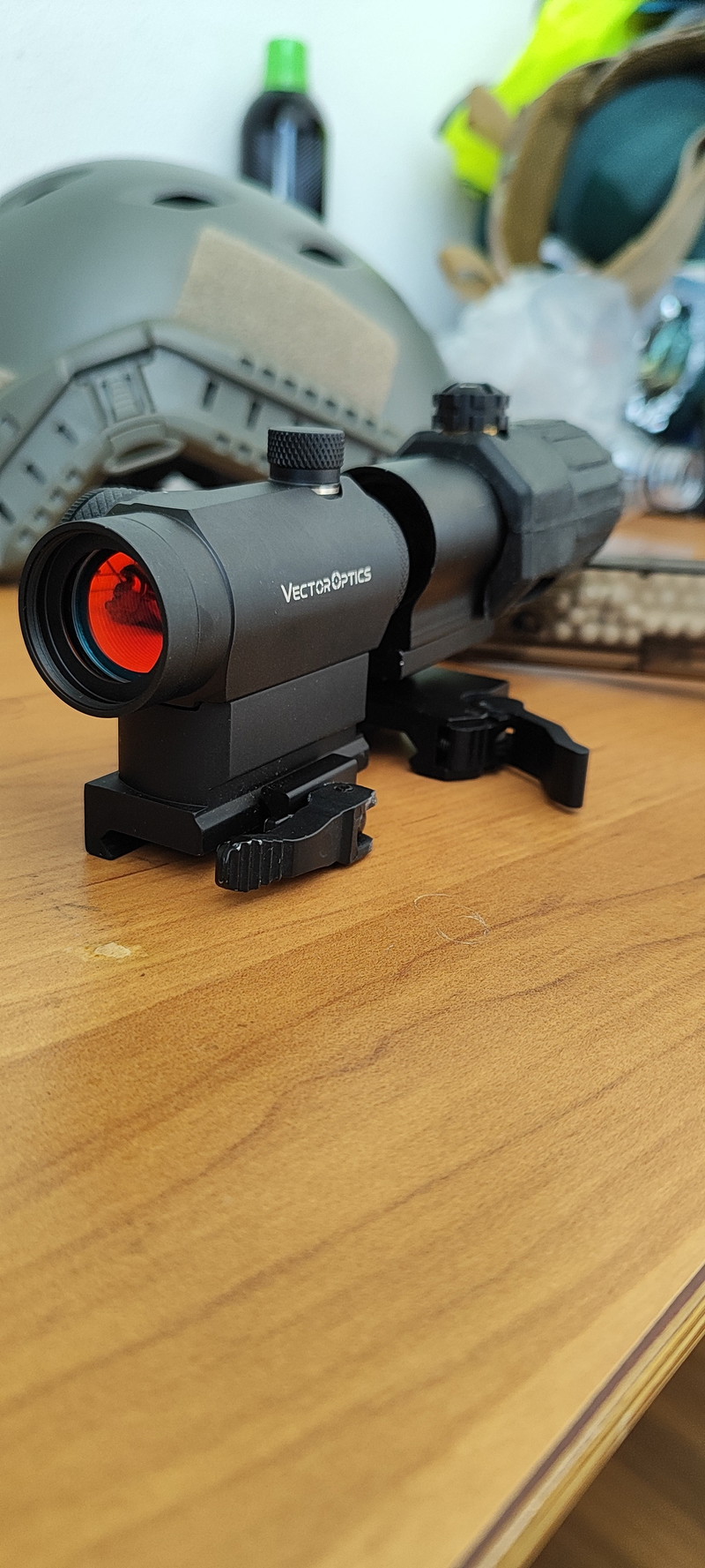 Afbeelding 1 van Red Dot met magnifier