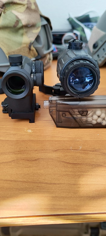 Afbeelding 4 van Red Dot met magnifier