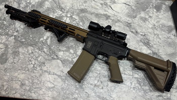 Image 2 for M4 DMR Black/Tan  |  Specna Arms  |  AEG  |  Nieuw!